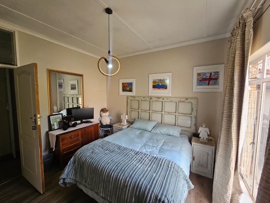 5 Bedroom Property for Sale in Merriespruit Free State